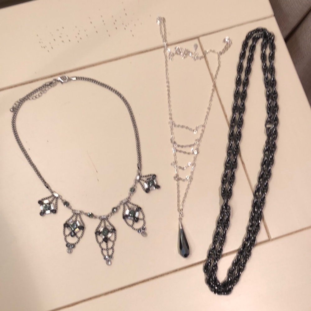 Set of 3 necklaces